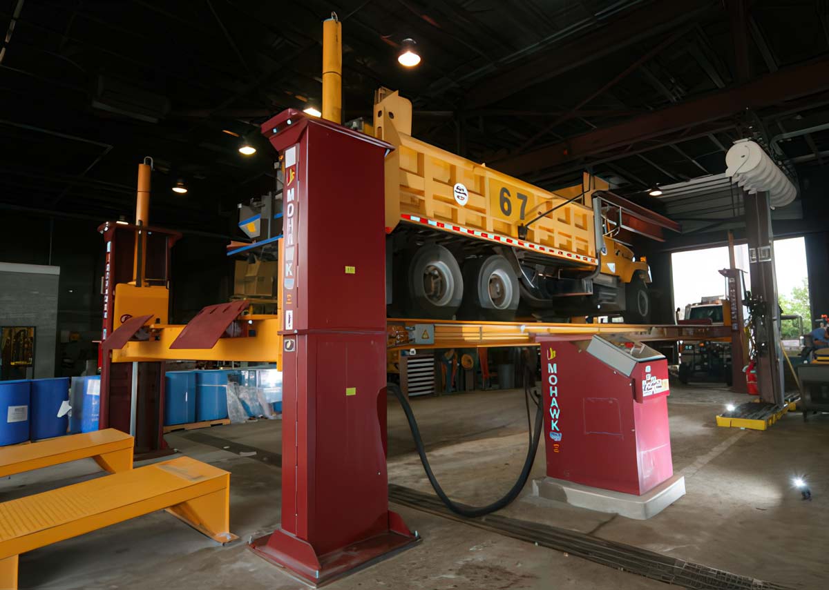 Mohawk Lifts Heavy-Duty 4-Post TR-110